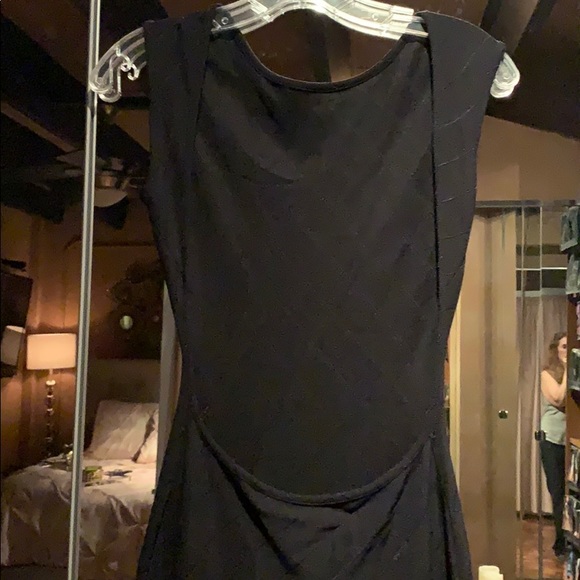 Black dress - Picture 2 of 5